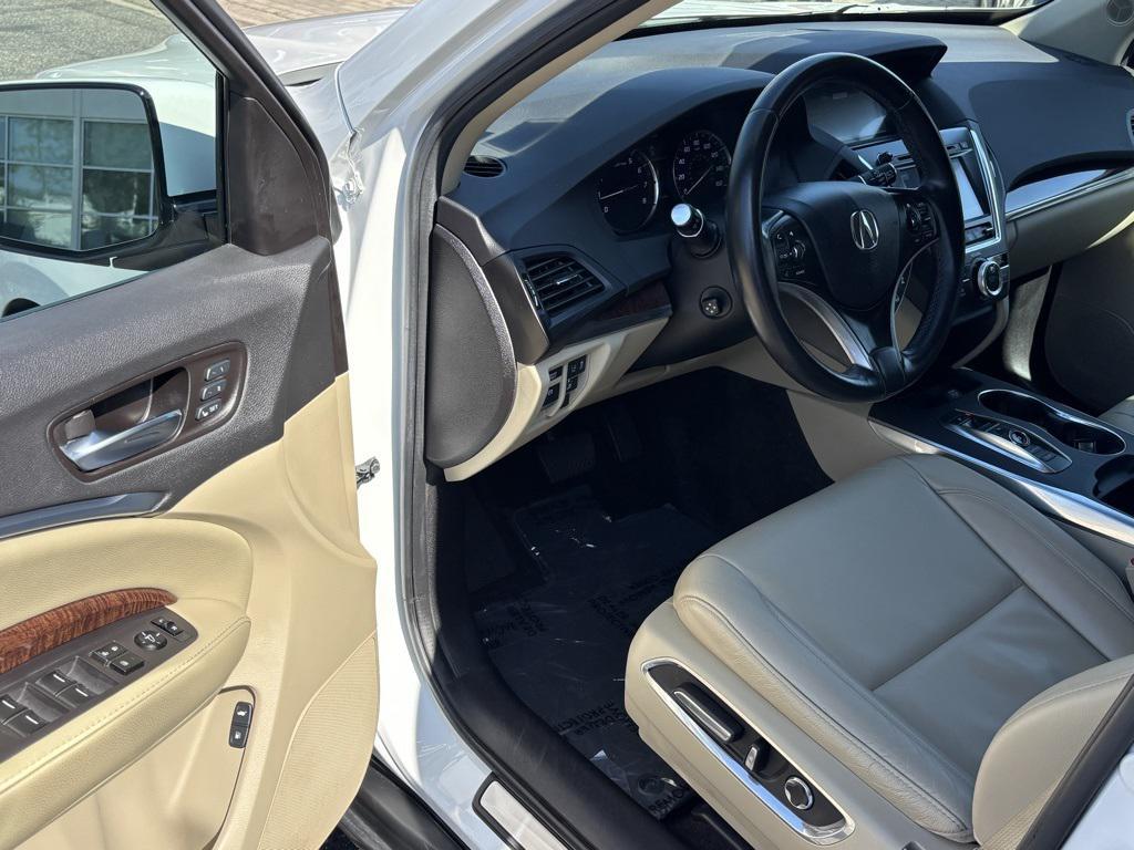 used 2020 Acura MDX car, priced at $25,438