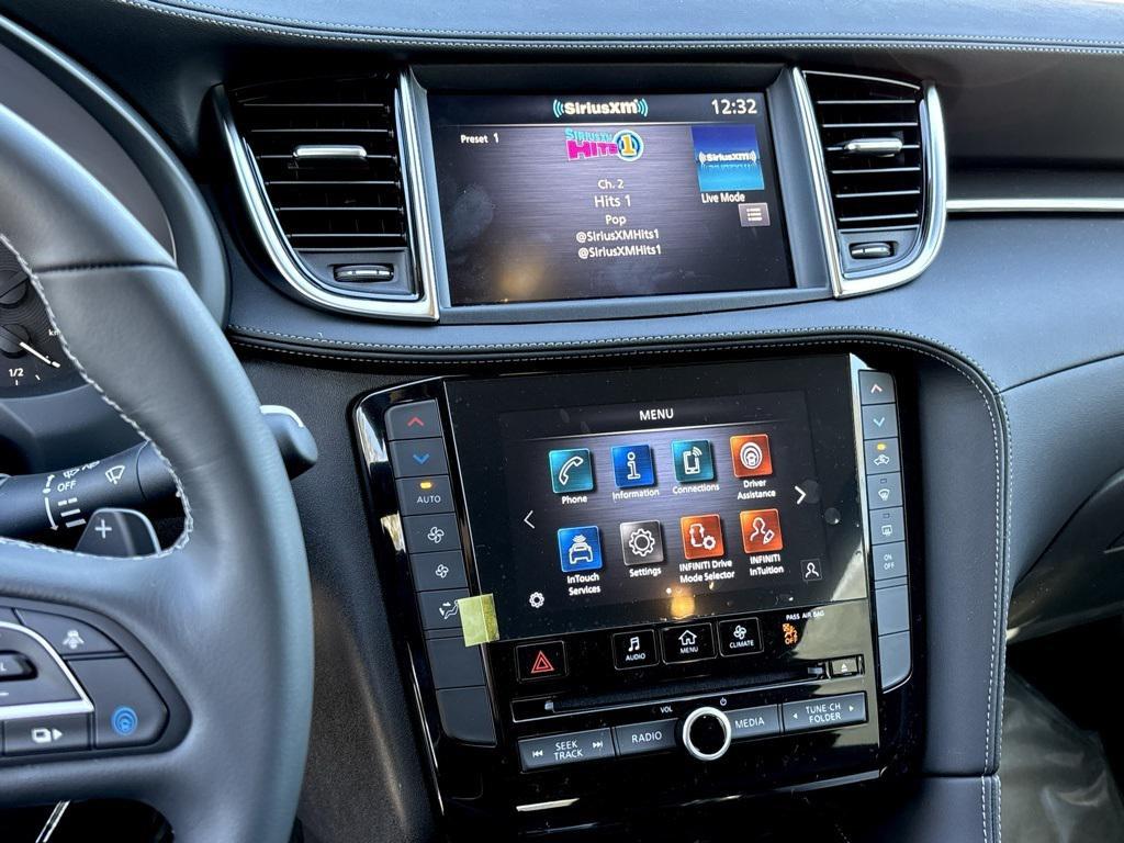 new 2025 INFINITI QX50 car, priced at $38,085