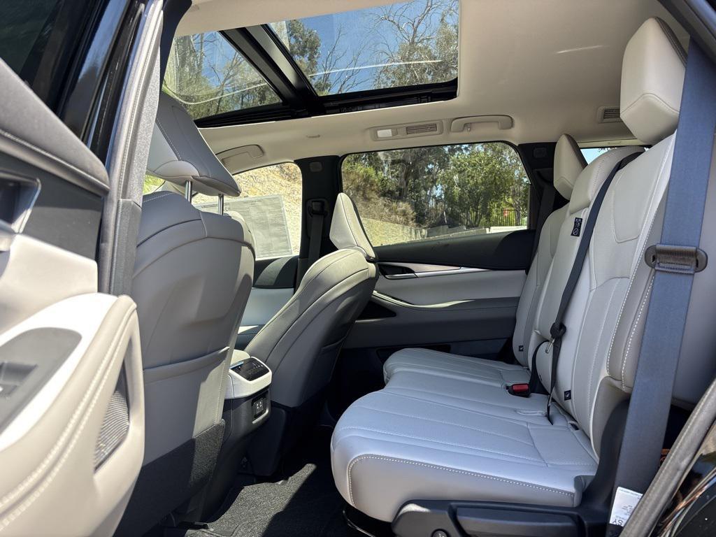 new 2026 INFINITI QX60 car, priced at $53,250