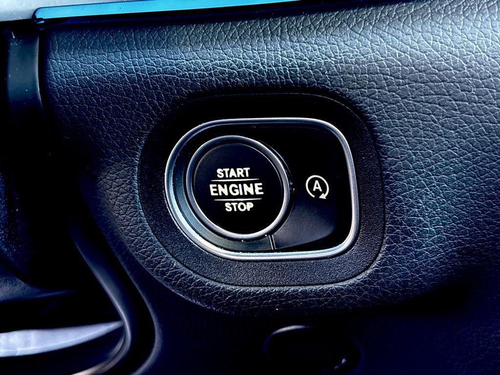 used 2021 Mercedes-Benz GLE 350 car, priced at $31,594