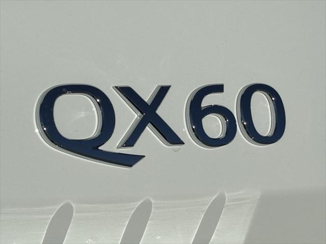 new 2025 INFINITI QX60 car, priced at $51,375