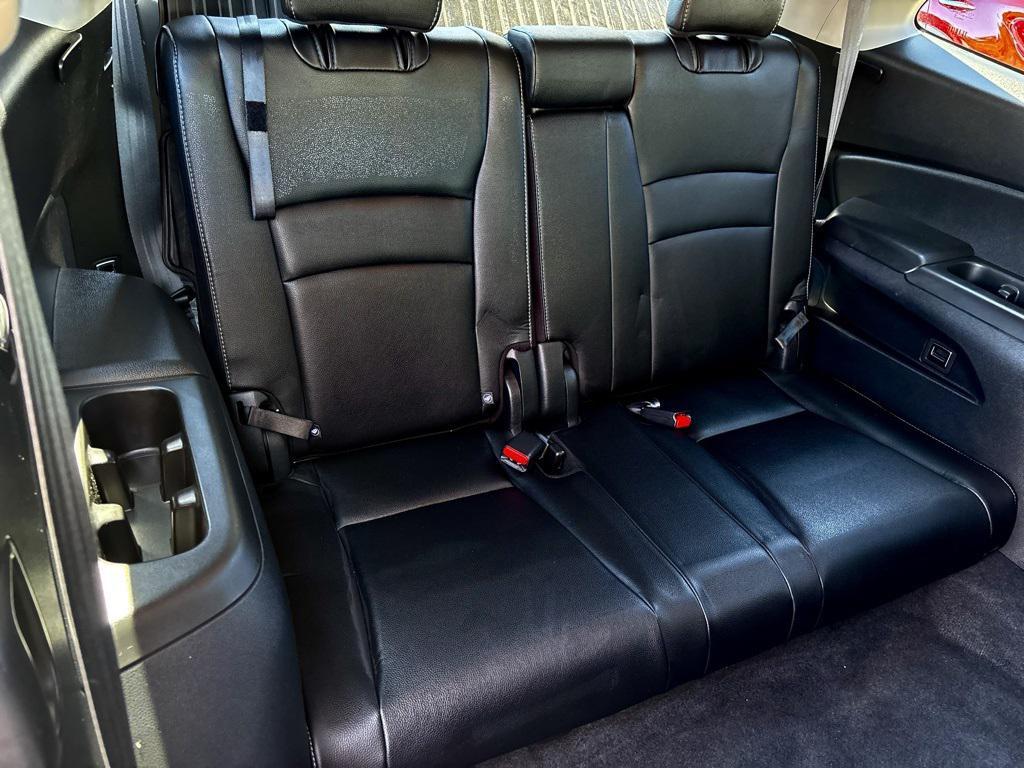used 2021 Honda Pilot car, priced at $25,900