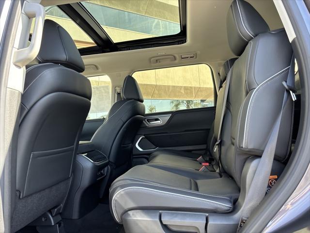 new 2025 INFINITI QX80 car, priced at $91,795