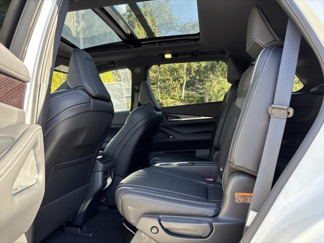 new 2025 INFINITI QX60 car, priced at $68,550