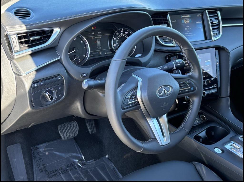 new 2025 INFINITI QX50 car, priced at $40,585