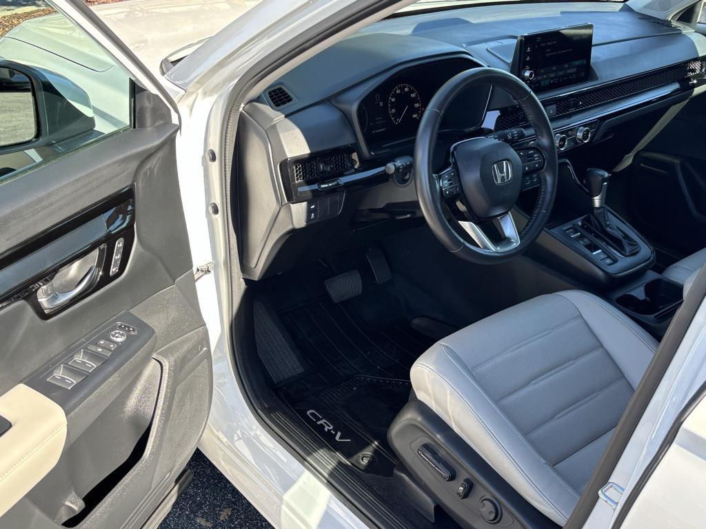 used 2024 Honda CR-V car, priced at $28,990