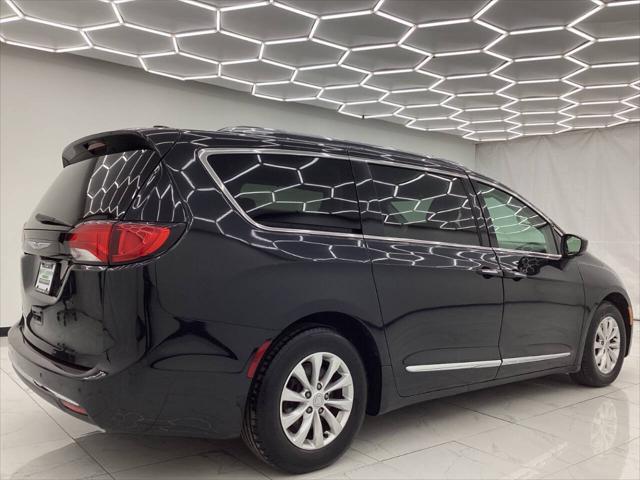 used 2018 Chrysler Pacifica car, priced at $10,993