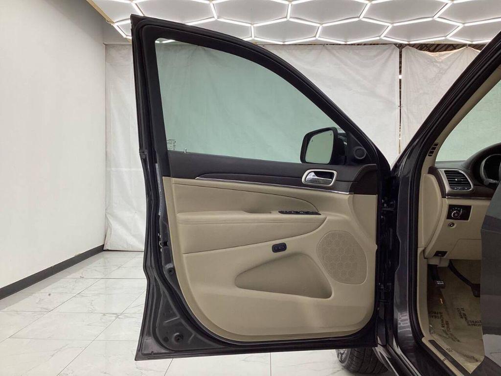 used 2017 Jeep Grand Cherokee car, priced at $19,493