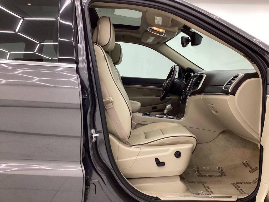 used 2017 Jeep Grand Cherokee car, priced at $19,493