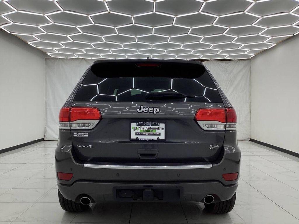 used 2017 Jeep Grand Cherokee car, priced at $19,493