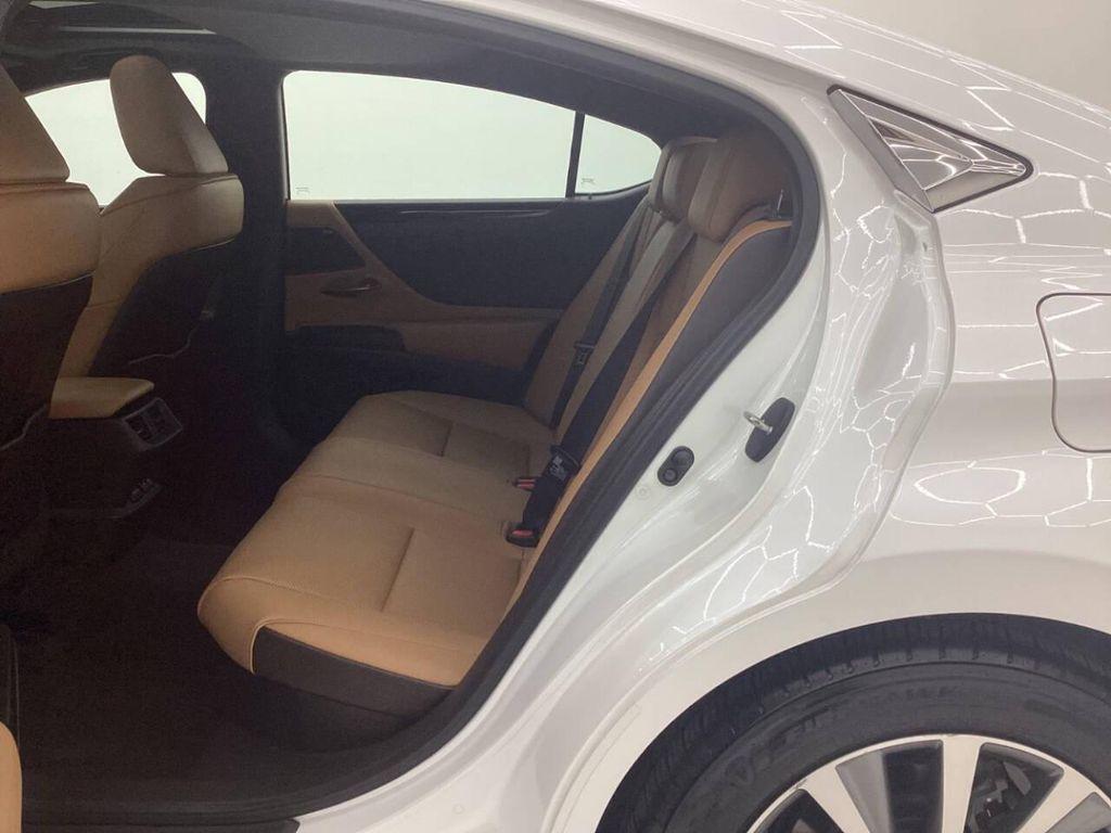 used 2020 Lexus ES 300h car, priced at $22,993