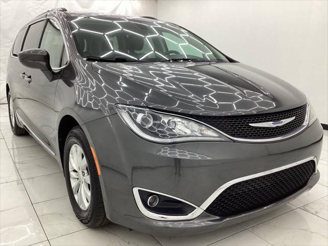 used 2019 Chrysler Pacifica car, priced at $14,493