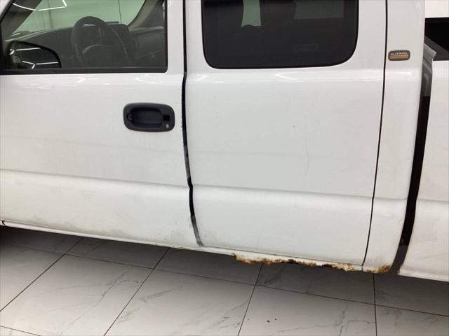 used 2005 Chevrolet Silverado 1500 car, priced at $3,992