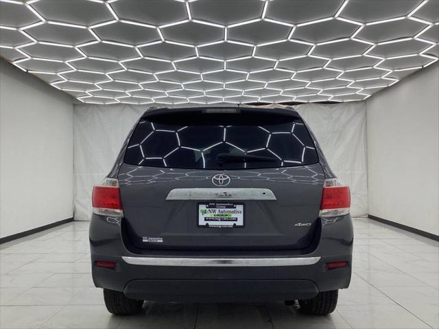 used 2013 Toyota Highlander car, priced at $11,993