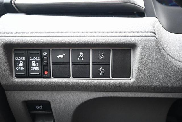 used 2020 Honda Odyssey car, priced at $24,899