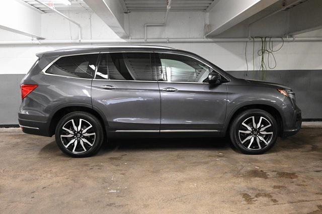 used 2022 Honda Pilot car, priced at $35,500