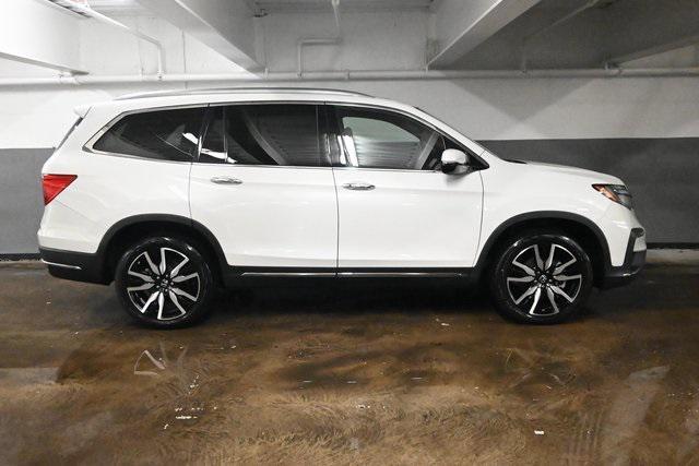 used 2022 Honda Pilot car, priced at $35,859
