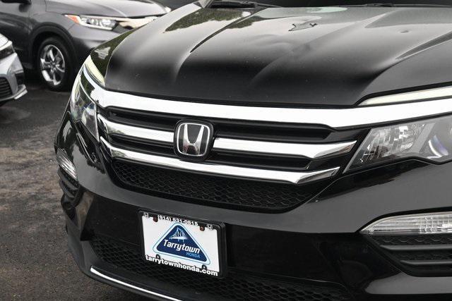used 2016 Honda Pilot car, priced at $19,999