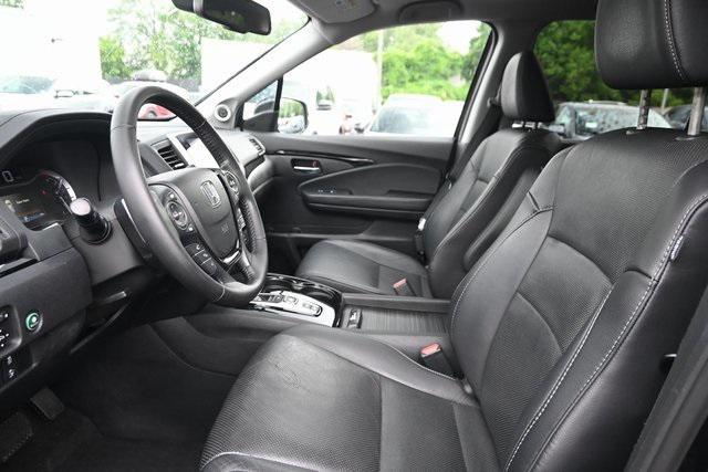 used 2016 Honda Pilot car, priced at $19,999