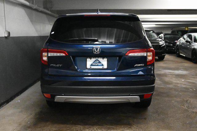 used 2022 Honda Pilot car, priced at $30,899