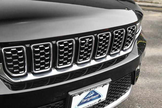 used 2022 Jeep Grand Cherokee car, priced at $46,999