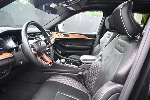 used 2022 Jeep Grand Cherokee car, priced at $46,999