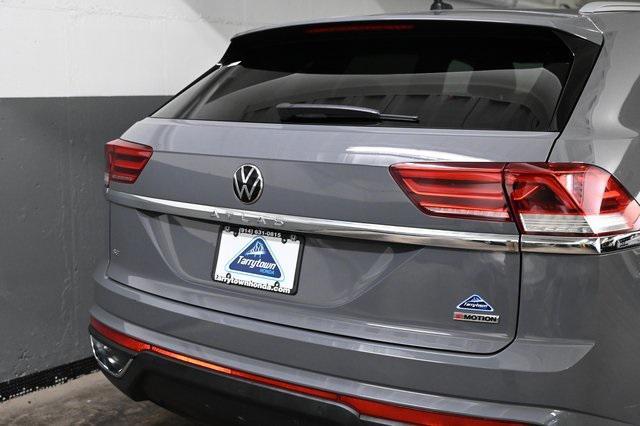 used 2020 Volkswagen Atlas Cross Sport car, priced at $18,898