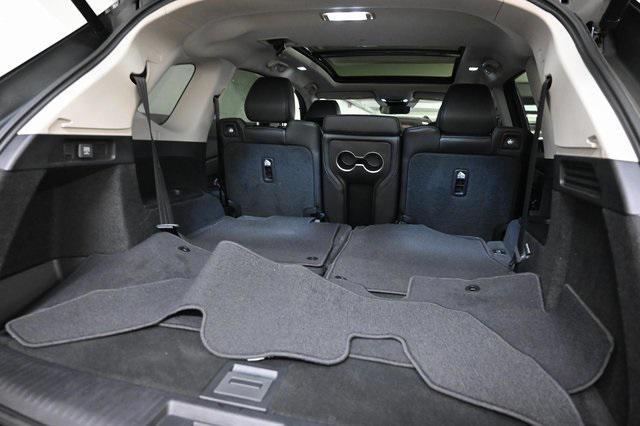 used 2024 Acura MDX car, priced at $44,398