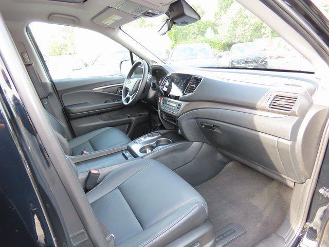 used 2022 Honda Pilot car, priced at $29,849