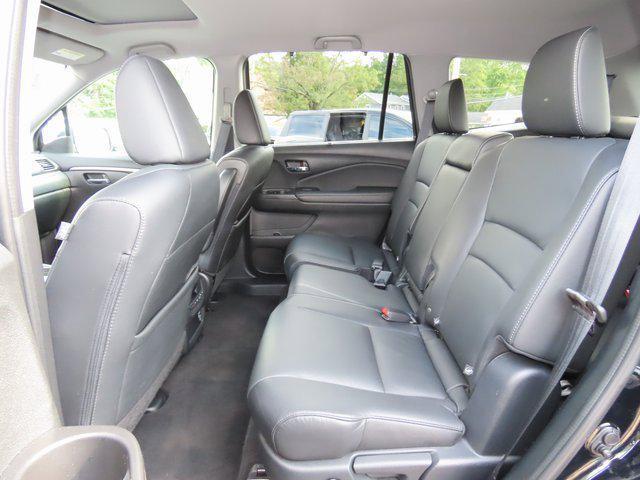 used 2022 Honda Pilot car, priced at $29,849