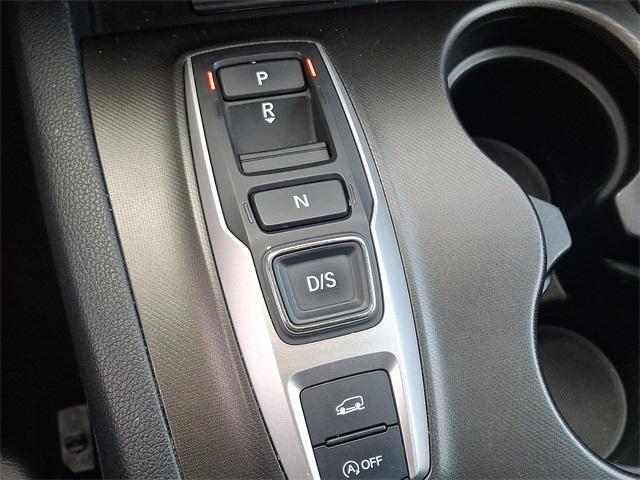 used 2022 Honda Pilot car, priced at $31,699