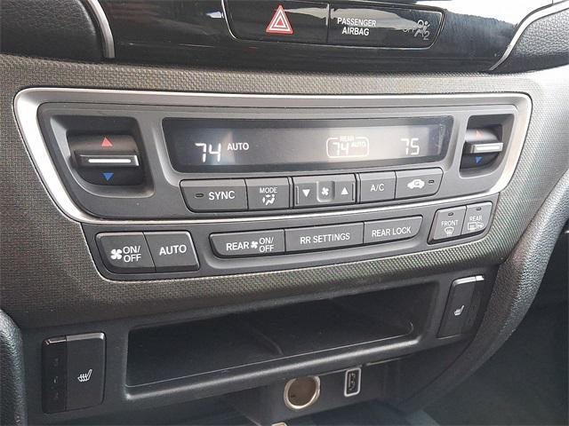 used 2022 Honda Pilot car, priced at $31,699