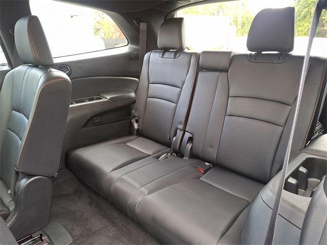 used 2022 Honda Pilot car, priced at $31,699