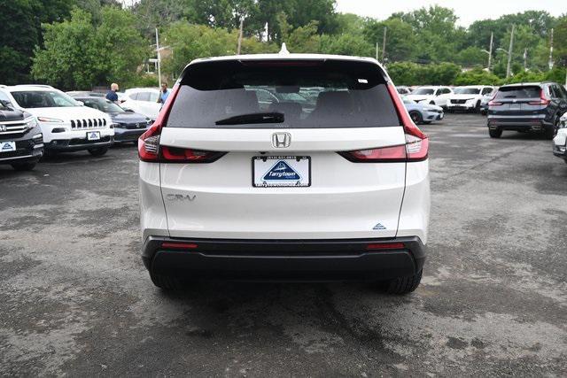 used 2023 Honda CR-V car, priced at $34,000