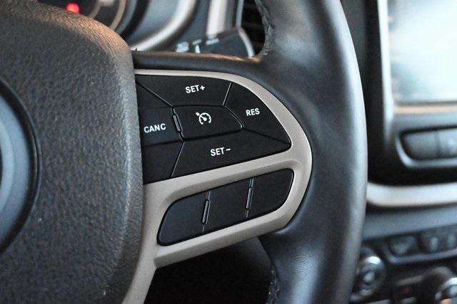 used 2018 Jeep Cherokee car, priced at $16,499
