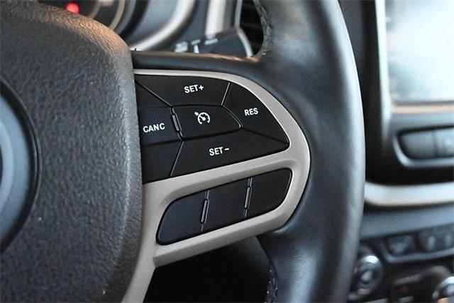 used 2018 Jeep Cherokee car, priced at $15,538