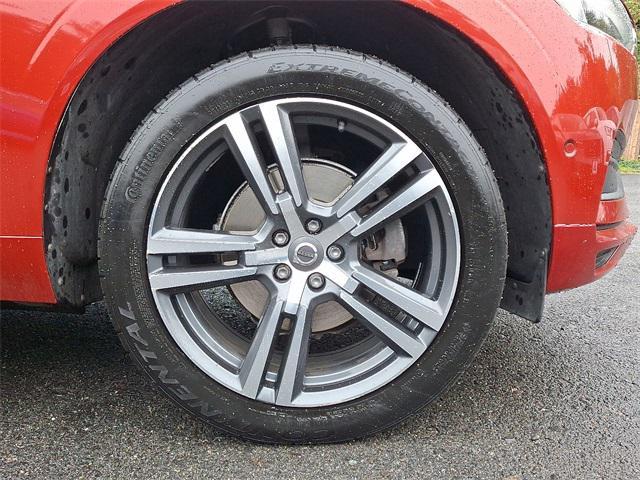 used 2019 Volvo XC60 car, priced at $17,432