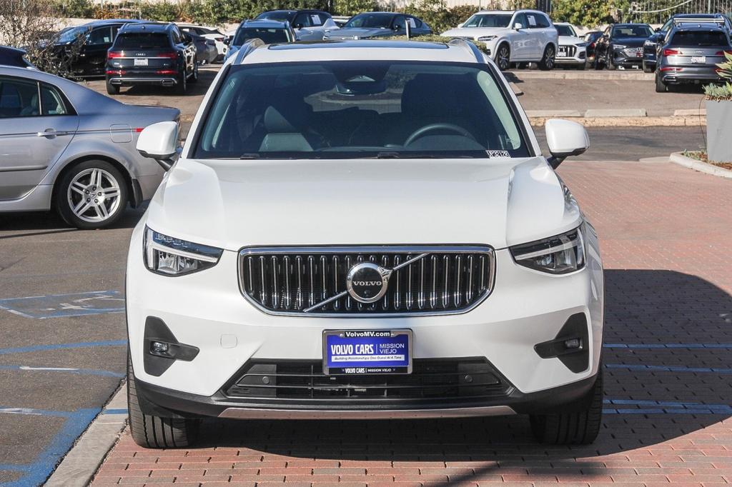 used 2024 Volvo XC40 car, priced at $35,788