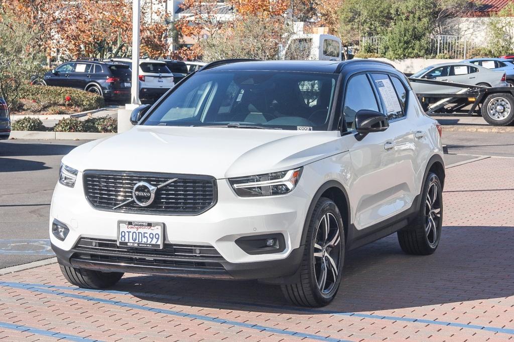 used 2021 Volvo XC40 car, priced at $27,988