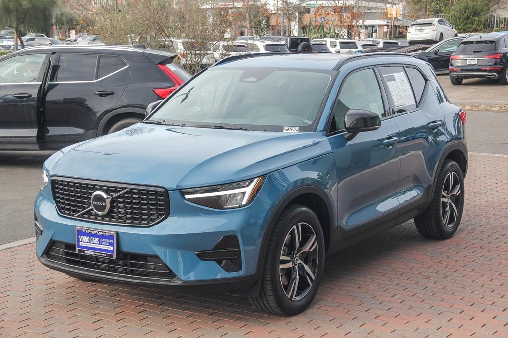 used 2024 Volvo XC40 car, priced at $34,788