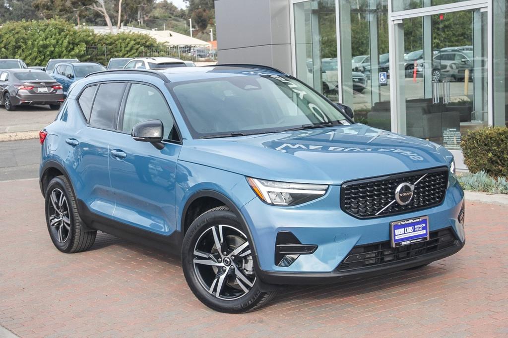 used 2024 Volvo XC40 car, priced at $34,788