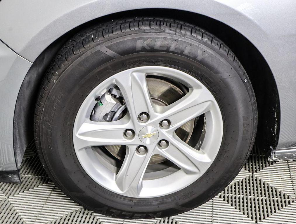 used 2024 Chevrolet Malibu car, priced at $18,995