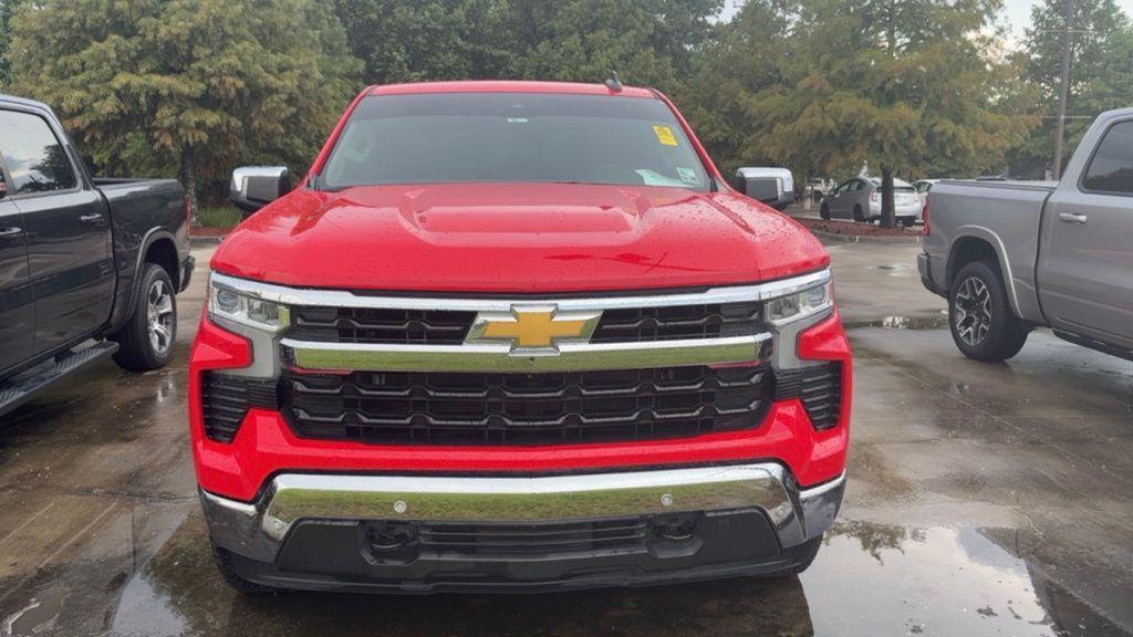 used 2024 Chevrolet Silverado 1500 car, priced at $43,995