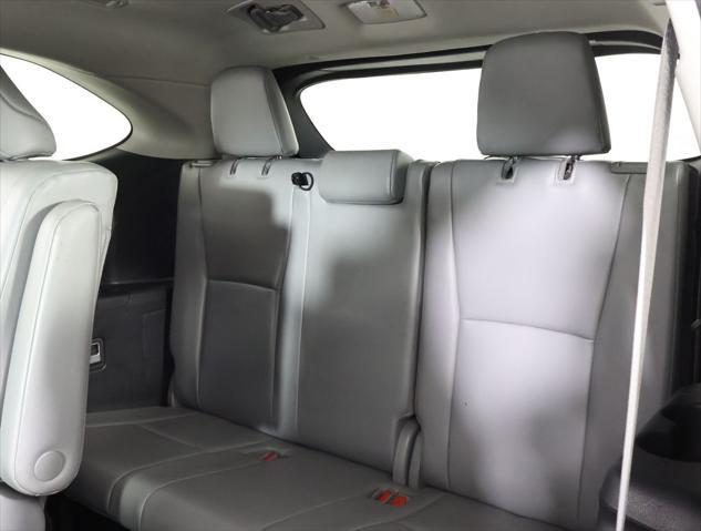 used 2021 Toyota Highlander car, priced at $32,995