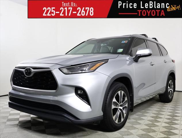 used 2021 Toyota Highlander car, priced at $32,995