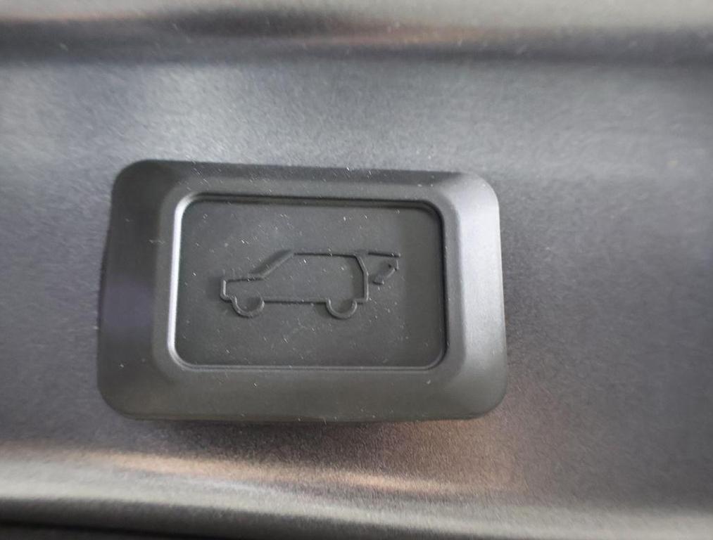 new 2025 Toyota RAV4 car, priced at $36,270