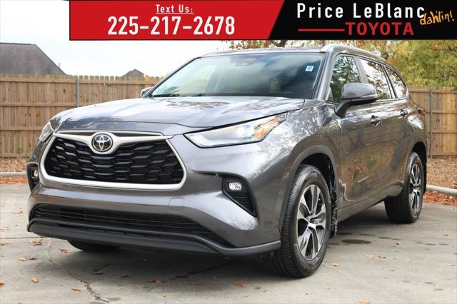 used 2023 Toyota Highlander car, priced at $39,895