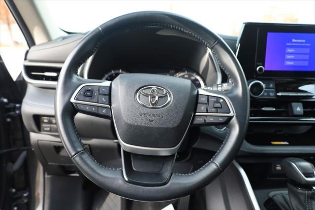 used 2023 Toyota Highlander car, priced at $39,895