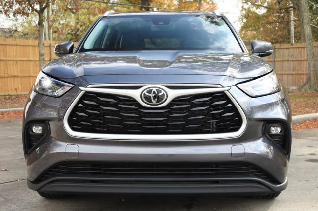 used 2023 Toyota Highlander car, priced at $39,895