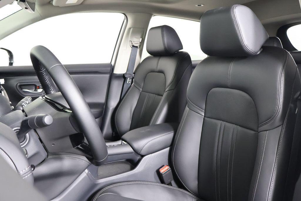 used 2025 Honda HR-V car, priced at $29,995